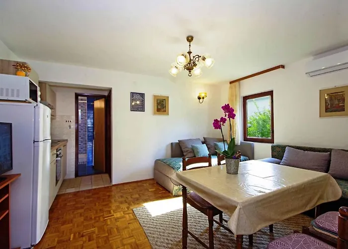 Apartments In Sabunike/Zadar Riviera 7812
