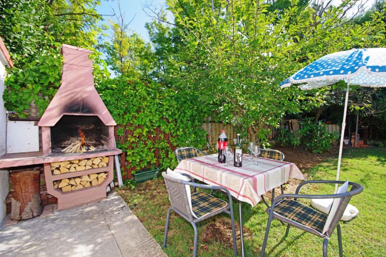 Apartmán In Sabunike/zadar Riviera 7812